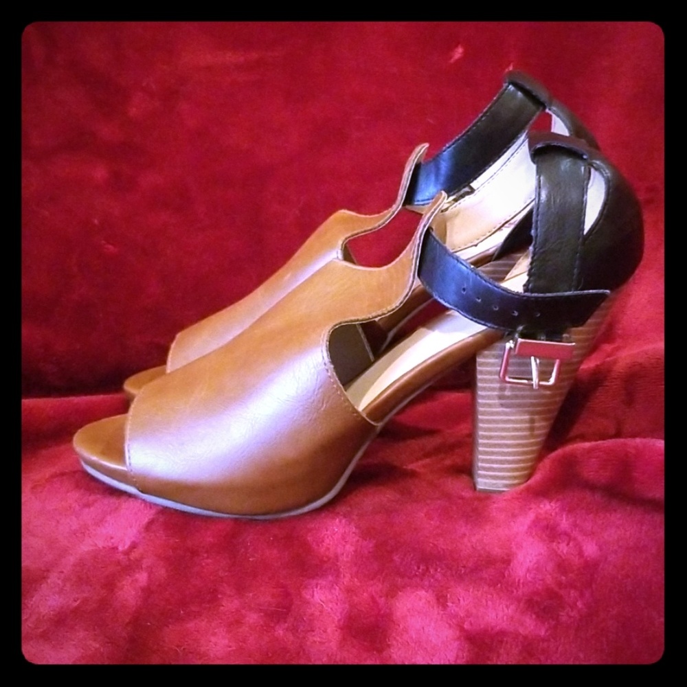 Bongo chunky heels